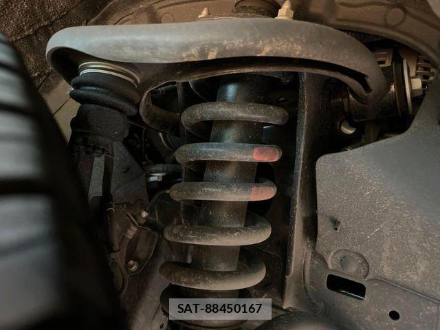 Toyota LAND CRUISER PRADO 2023-02 8366581-19