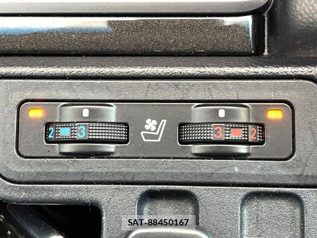 Toyota LAND CRUISER PRADO 2023-02 8366581-5