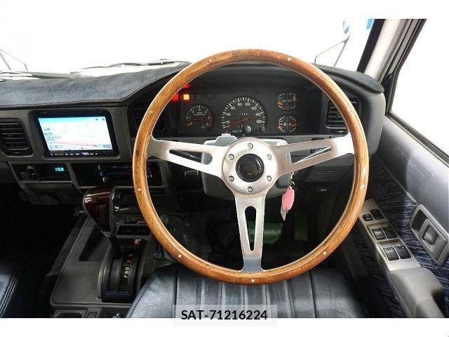 Toyota LAND CRUISER PRADO 1995-01 8366589-11