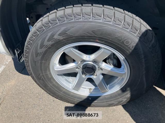 Toyota LAND CRUISER PRADO 2022-11 8366579-10