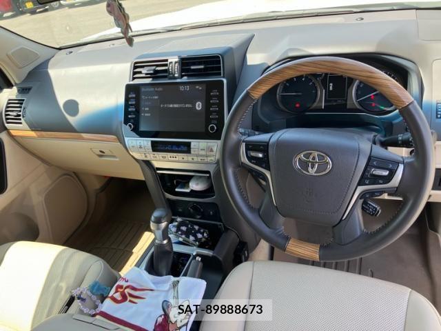 Toyota LAND CRUISER PRADO 2022-11 8366579-16