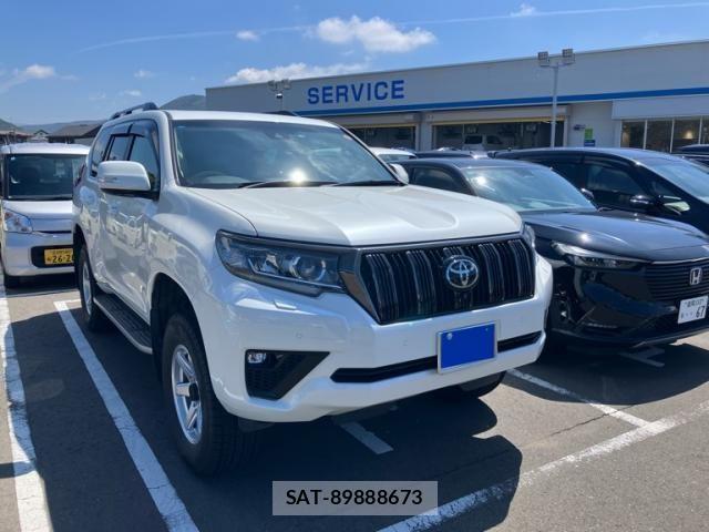 Toyota LAND CRUISER PRADO 2022-11 8366579-1