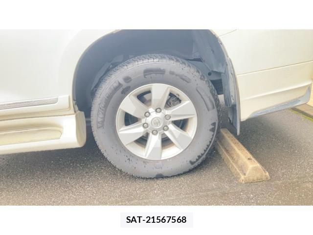 Toyota LAND CRUISER PRADO 2020-07 8371770-2