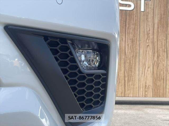 Toyota LAND CRUISER PRADO 2023-02 8371773-24