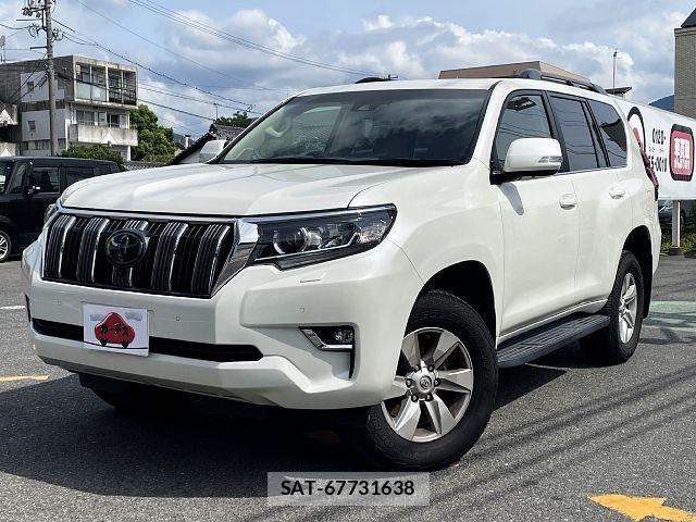 Toyota LAND CRUISER PRADO 2018-01 8371775-0