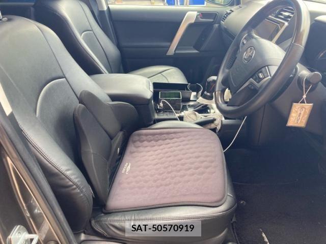 Toyota LAND CRUISER PRADO 2021-06 8371774-12
