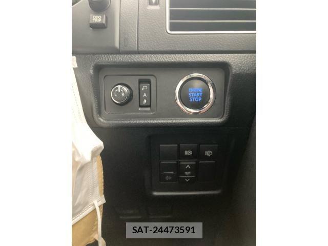Toyota LAND CRUISER PRADO 2021-10 8371771-21