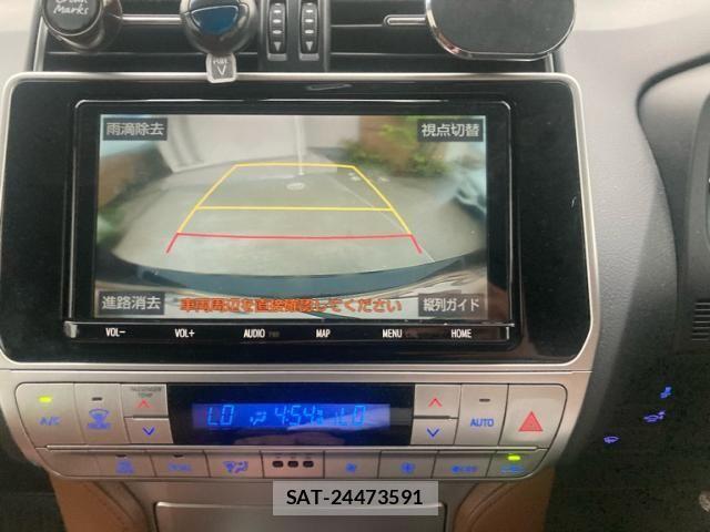Toyota LAND CRUISER PRADO 2021-10 8371771-26