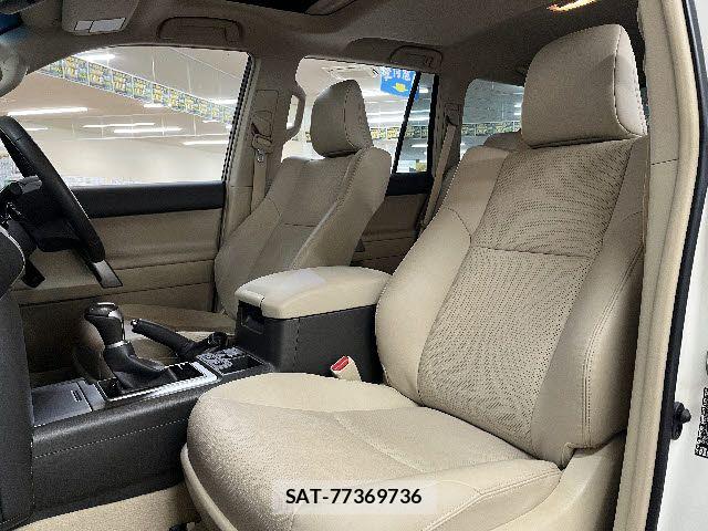 Toyota LAND CRUISER PRADO 2023-10 8371772-18