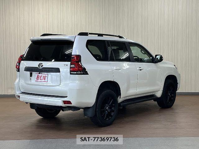 Toyota LAND CRUISER PRADO 2023-10 8371772-2