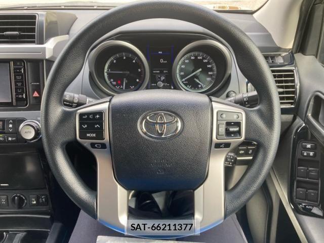 Toyota LAND CRUISER PRADO 2015-09 8413130-9