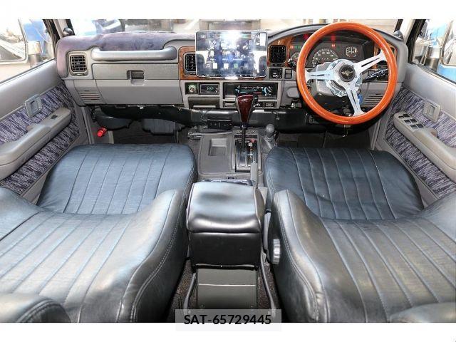Toyota LAND CRUISER PRADO 1994-01 8413120-2