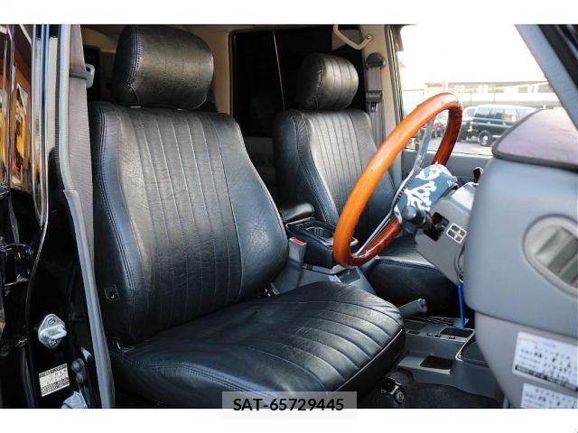 Toyota LAND CRUISER PRADO 1994-01 8413120-4