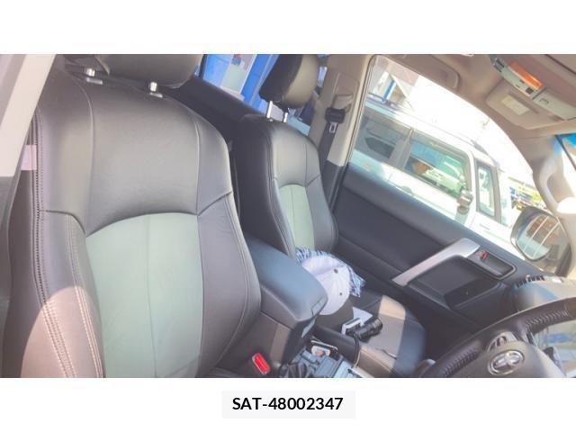 Toyota LAND CRUISER PRADO 2020-02 8413123-21