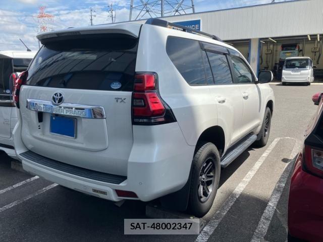 Toyota LAND CRUISER PRADO 2020-02 8413123-2