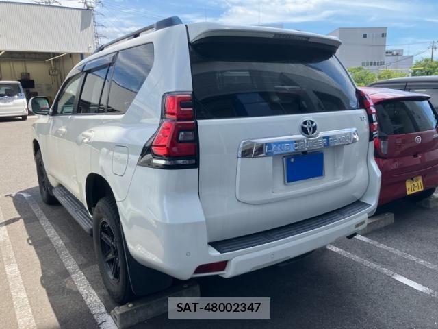 Toyota LAND CRUISER PRADO 2020-02 8413123-3