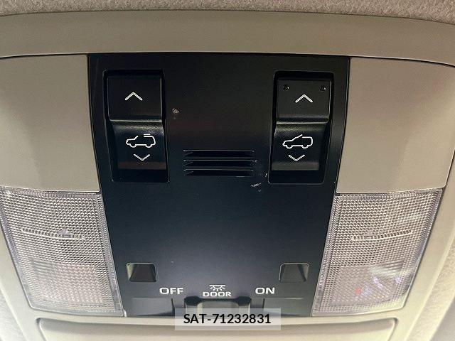Toyota LAND CRUISER PRADO 2019-12 8413122-16