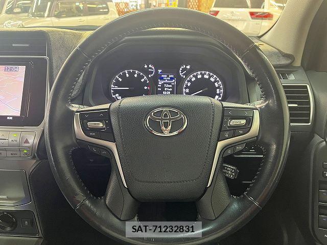 Toyota LAND CRUISER PRADO 2019-12 8413122-22