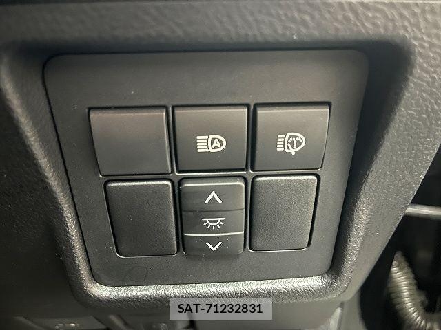 Toyota LAND CRUISER PRADO 2019-12 8413122-25