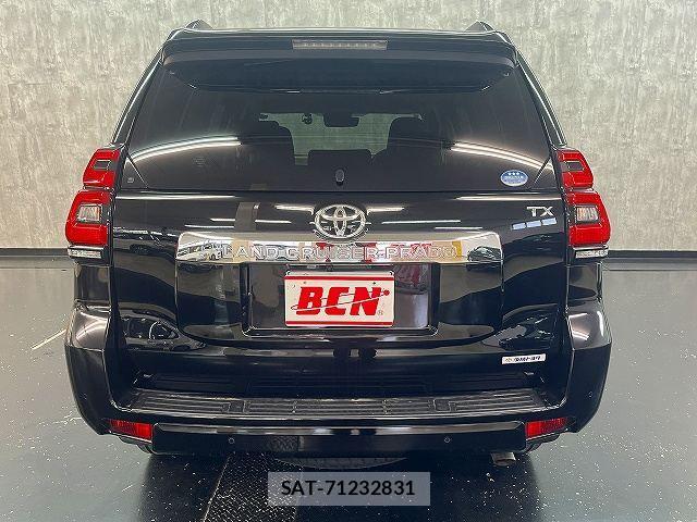 Toyota LAND CRUISER PRADO 2019-12 8413122-28