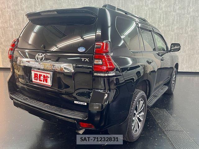 Toyota LAND CRUISER PRADO 2019-12 8413122-7