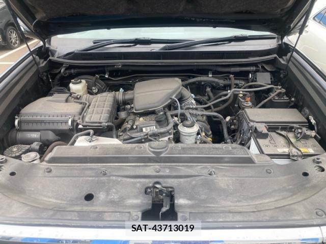 Toyota LAND CRUISER PRADO 2017-10 8413129-24