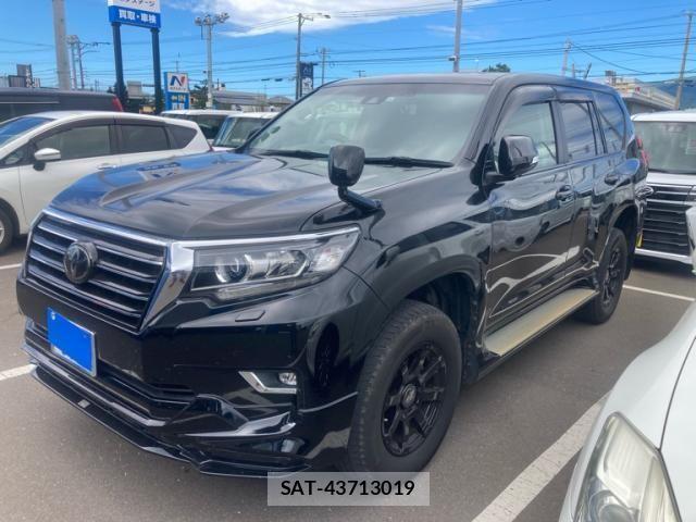 Toyota LAND CRUISER PRADO 2017-10 8413129-4
