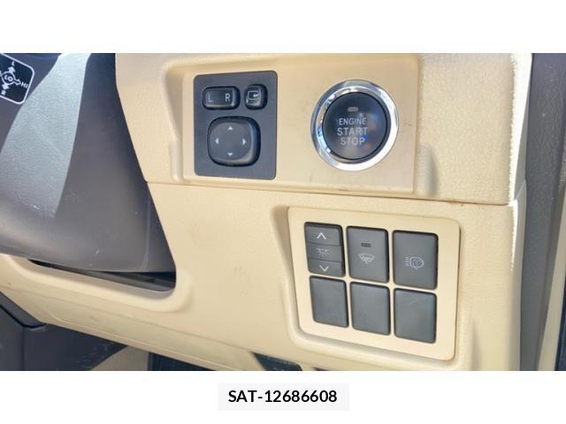 Toyota LAND CRUISER PRADO 2015-09 8413128-12