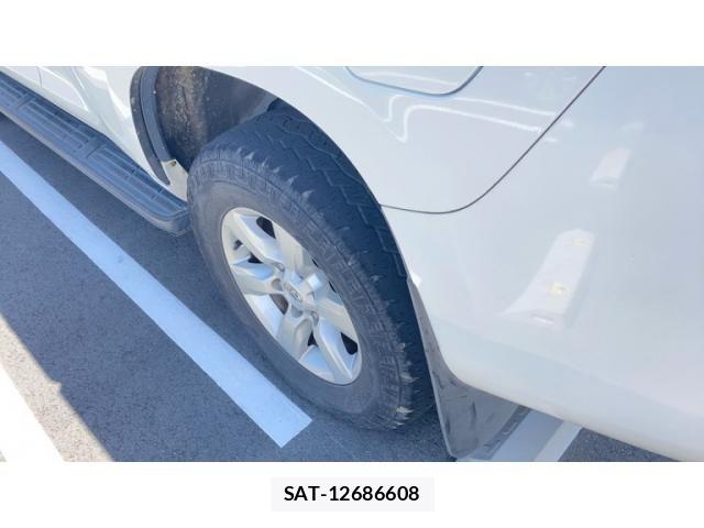 Toyota LAND CRUISER PRADO 2015-09 8413128-5