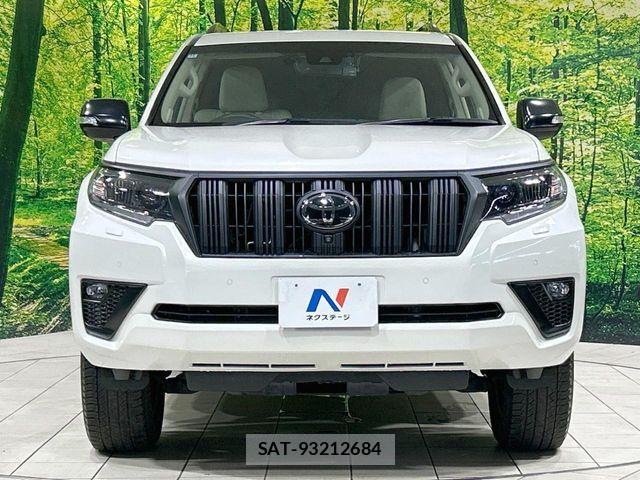 Toyota LAND CRUISER PRADO 2022-12 8438294-14