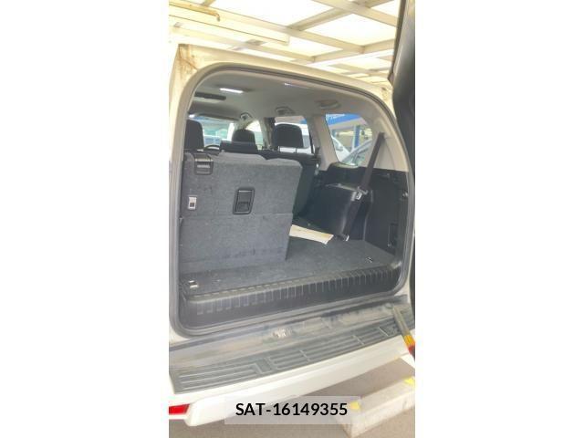 Toyota LAND CRUISER PRADO 2017-10 8438308-9