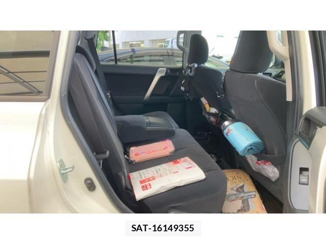 Toyota LAND CRUISER PRADO 2017-10 8438308-16