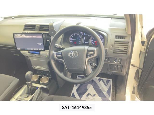 Toyota LAND CRUISER PRADO 2017-10 8438308-18