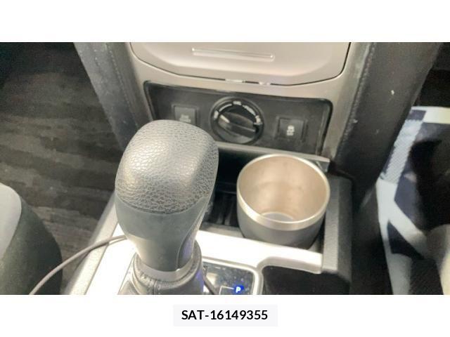 Toyota LAND CRUISER PRADO 2017-10 8438308-21