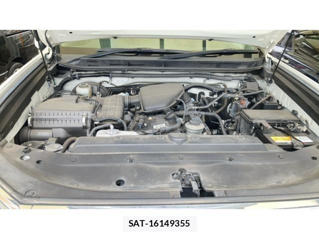 Toyota LAND CRUISER PRADO 2017-10 8438308-28