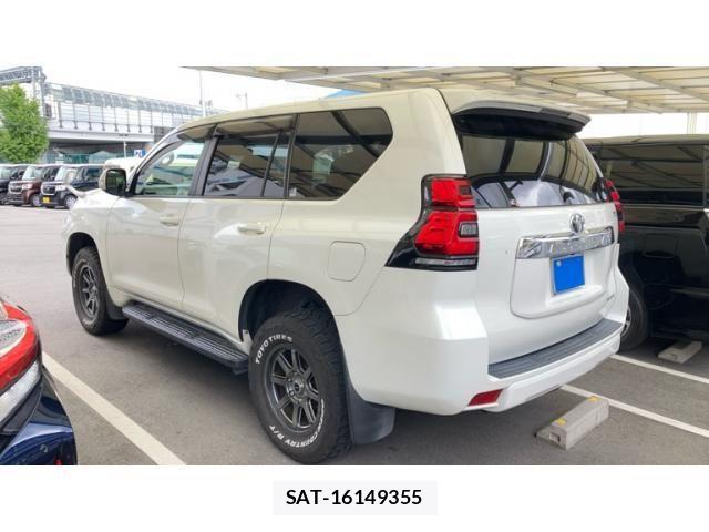 Toyota LAND CRUISER PRADO 2017-10 8438308-6