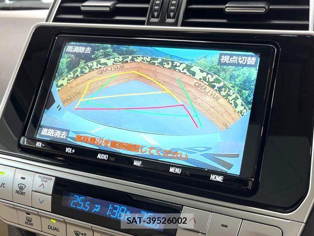 Toyota LAND CRUISER PRADO 2023-12 8438303-3
