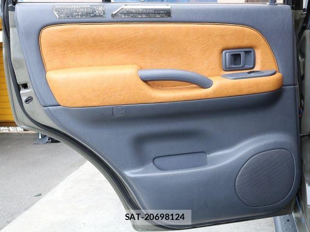 Toyota LAND CRUISER PRADO 2001-01 8438306-15