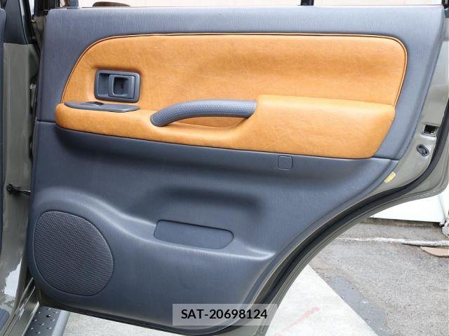 Toyota LAND CRUISER PRADO 2001-01 8438306-16