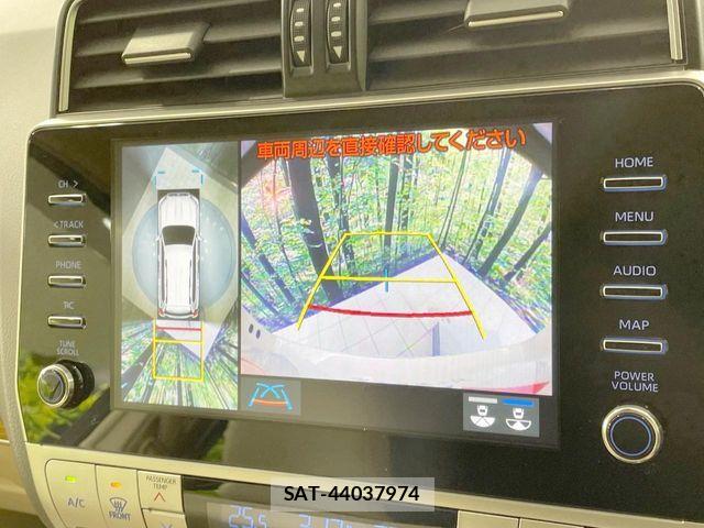 Toyota LAND CRUISER PRADO 2023-10 8438305-4