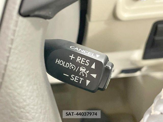 Toyota LAND CRUISER PRADO 2023-10 8438305-6