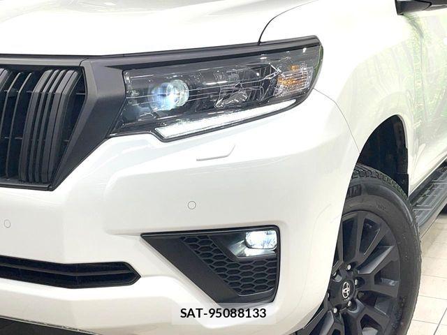 Toyota LAND CRUISER PRADO 2022-09 8438293-13