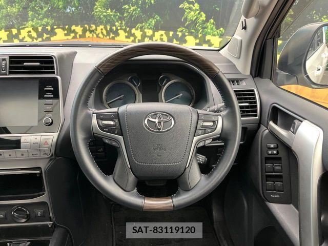 Toyota LAND CRUISER PRADO 2022-04 8438298-10