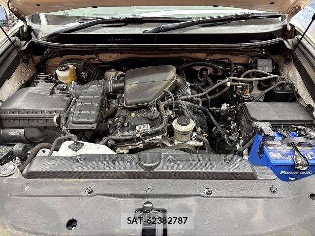 Toyota LAND CRUISER PRADO 2017-11 8485582-13