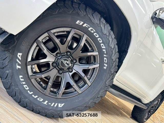 Toyota LAND CRUISER PRADO 2023-03 8485572-18