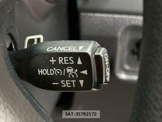 Toyota LAND CRUISER PRADO 2018-03 8485578-7