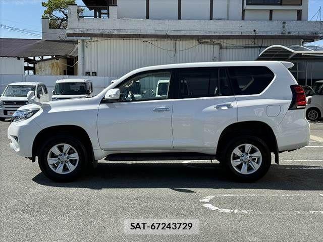 Toyota LAND CRUISER PRADO 2020-12 8525441-10