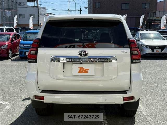 Toyota LAND CRUISER PRADO 2020-12 8525441-13