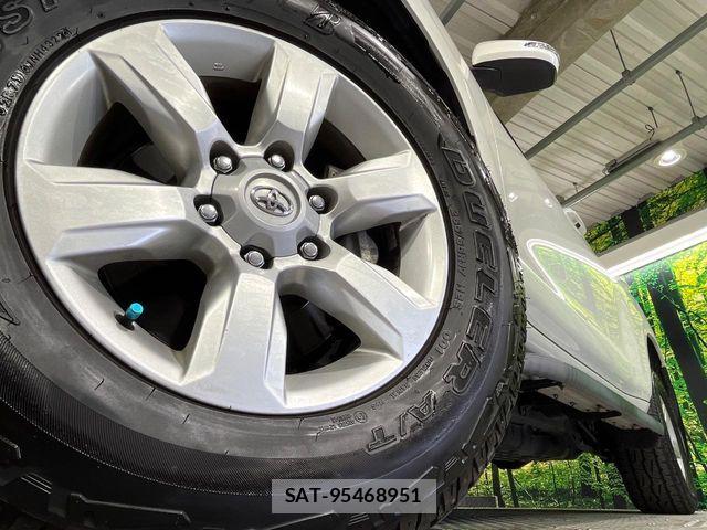 Toyota LAND CRUISER PRADO 2015-10 8525443-12