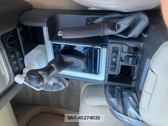Toyota LAND CRUISER PRADO 2020-06 8525436-13